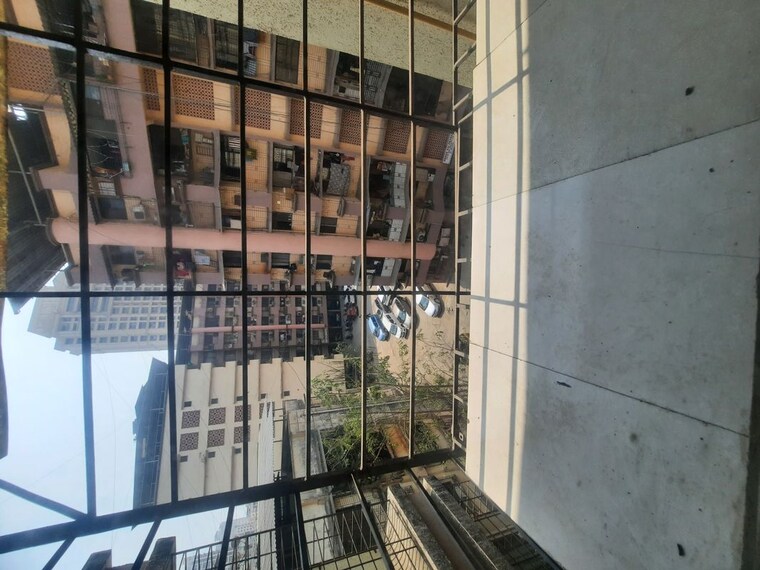 Balcony, rosa-classique 1 Bedroom 433 Sq.Ft. Apartment In Kasarvadavali Thane 9978880