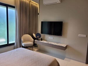 Team Area in 3 BHK Apartment at Kumar Magna City, Manjri Budruk – for Sale