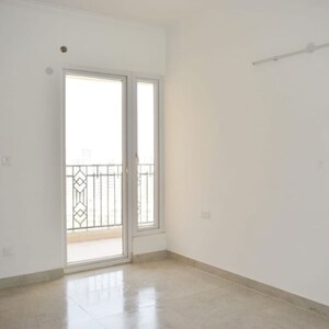 Room in 3.5 BHK Builder Floor at ATS Kocoon, Babupur Village – for Rent