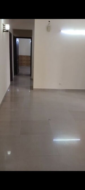 Room in 3 BHK Apartment at Aditya Urban Casa, Sector 78 – for Rent