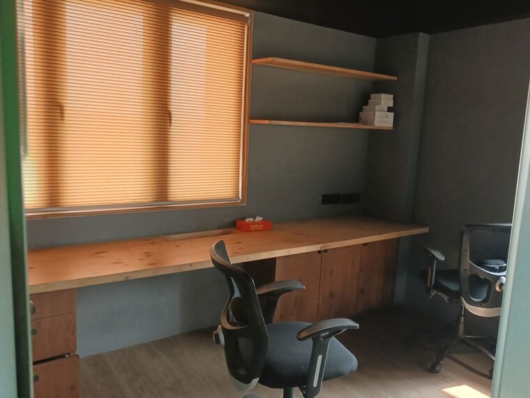 Team Area, andheri west Commercial Office Space 2000 Sq.Ft. In Andheri West Mumbai 9978938