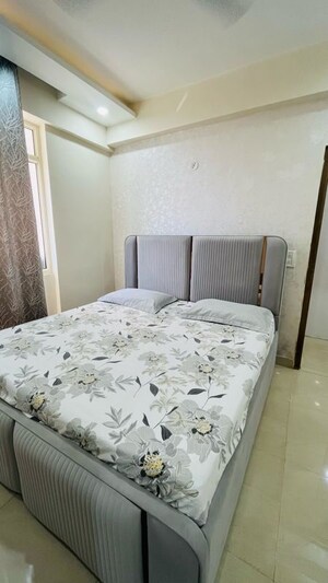 Bedroom in 2 BHK Apartment at Suncity Avenue 76, Sector 76 – for Sale