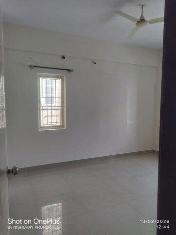 Room in 2 BHK Apartment at Banaswadi – for Rent