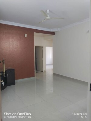 Room in 2 BHK Apartment at Banaswadi – for Rent