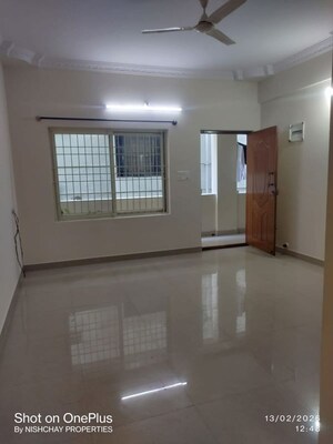 Living Room in 2 BHK Apartment at Banaswadi – for Rent