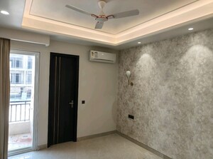 Room in 3 BHK Apartment at Anant Raj Ashok Estate, Sector 63a – for Rent