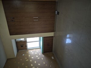 Kitchen in 3.5 BHK Apartment at Mayur Vihar – for Rent