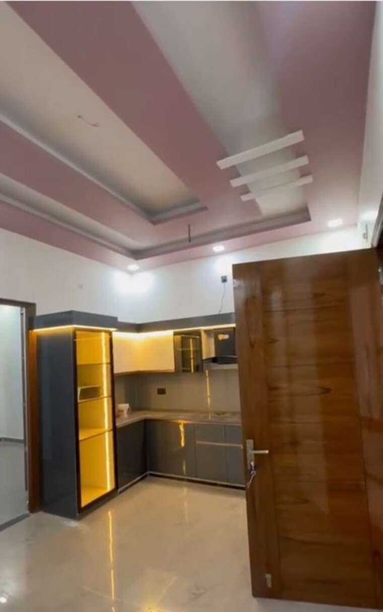 Kitchen, pallavpuram 5 Bedroom 125 Sq.Yd. Villa In Pallavpuram Meerut 9979000