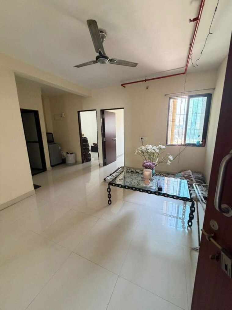 Room, parel Pg For Girls In Parel 9979001