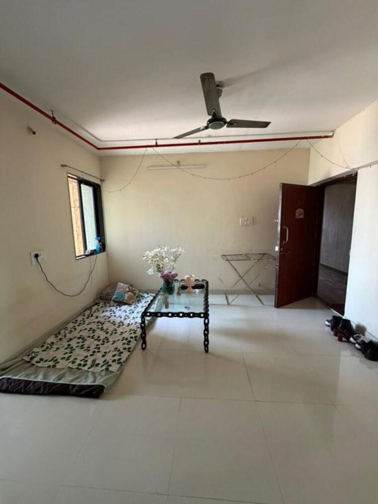 Bedroom, parel Pg For Girls In Parel 9979001