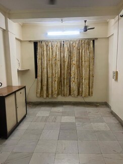 1 BHK + Study Room Apartment For Rent in Phoenix Marketcity
