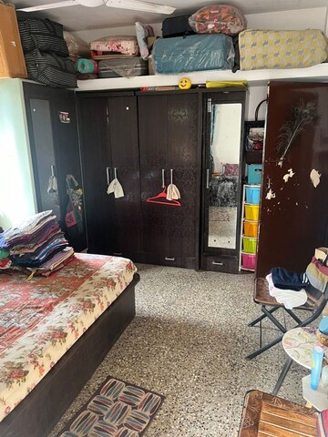 Master Bedroom in 2 BHK Apartment at Sakal Nagar CHS, Aundh – for Rent