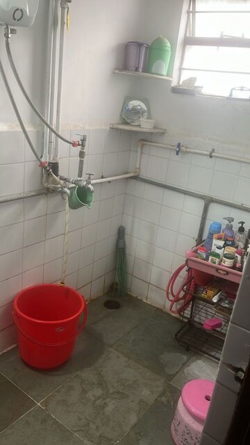 Bathroom in 2 BHK Apartment at Sakal Nagar CHS, Aundh – for Rent