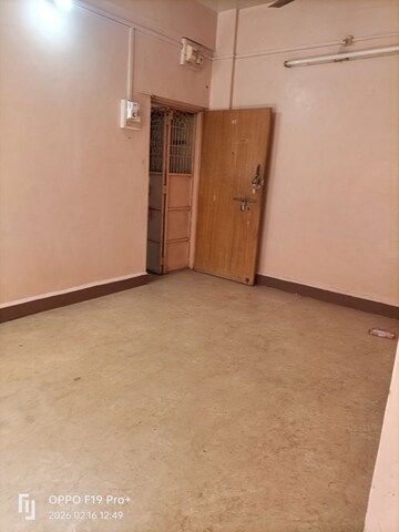 Room in 1 BHK Apartment at Karve Nagar – for Rent