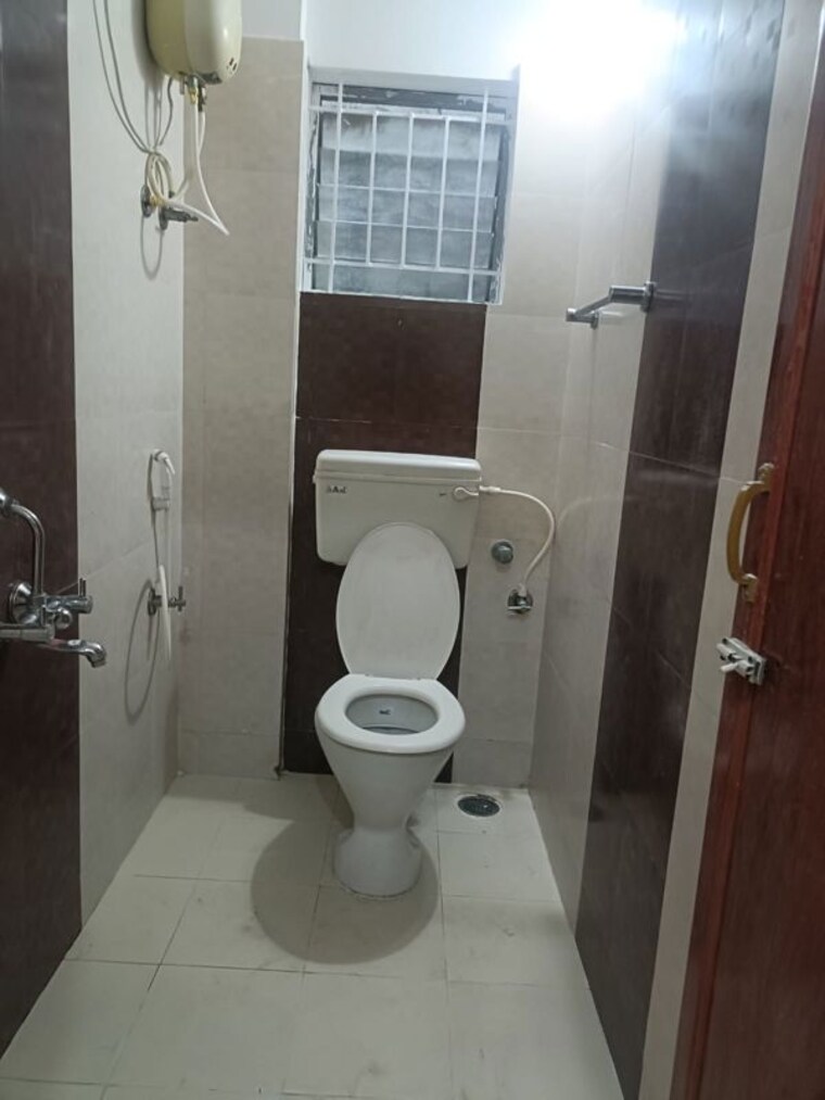 Bathroom, gm palya 1 Bedroom 700 Sq.Ft. Builder Floor In Gm Palya Bangalore 9979033
