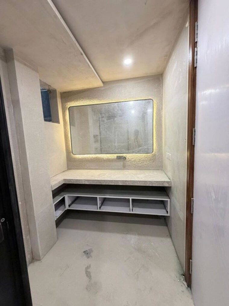 Master Bedroom, dda-ews-houses 3.5 Bedroom 2250 Sq.Ft. Apartment In Manglapuri Delhi 9979044