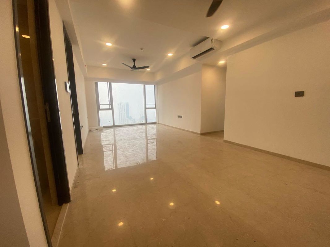 3 BHK + Pooja Room,Servant Room,Extra Room Apartment For Rent in Lodha The Park
