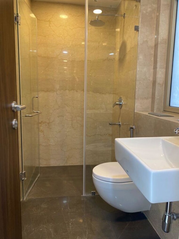 Bathroom, lodha-the-park 3 Bedroom 1254 Sq.Ft. Apartment In Worli Mumbai 9979052