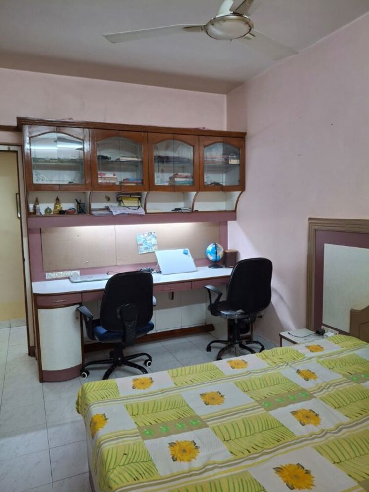 Master Bedroom, shree-tirupati-maple-tower 3 Bedroom 1353 Sq.Ft. Apartment In Kondhwa Pune 9979060