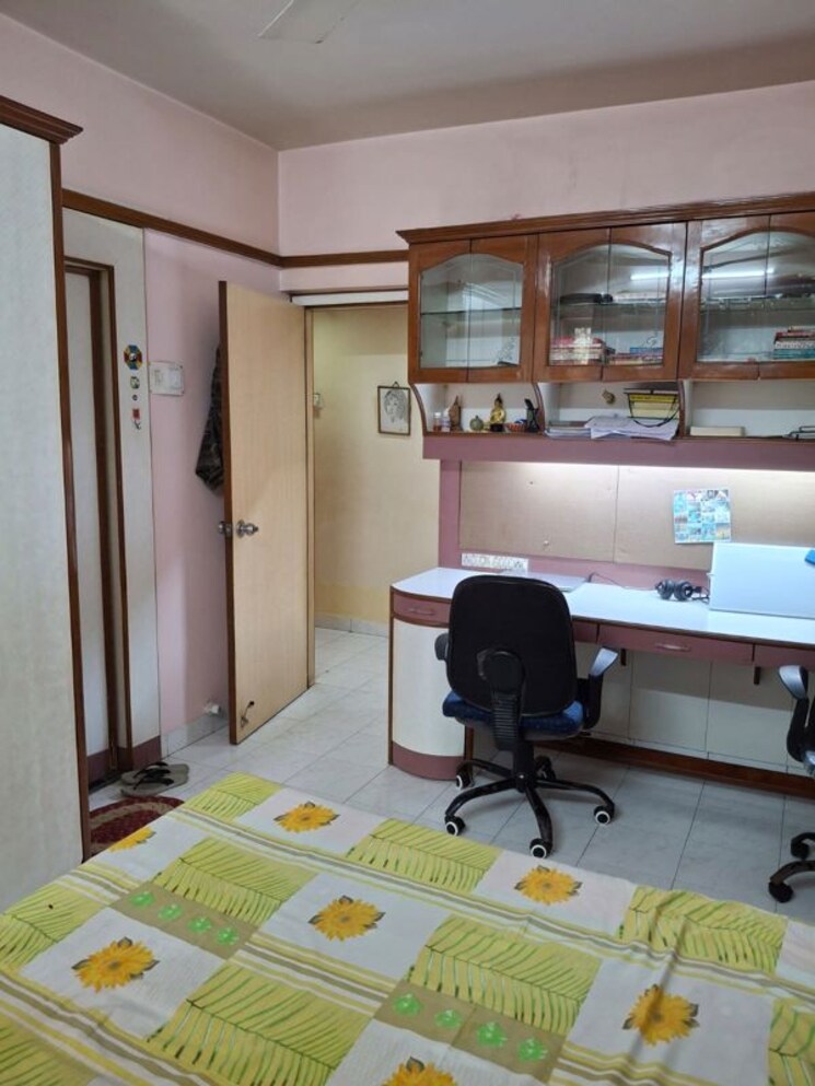 Master Bedroom, shree-tirupati-maple-tower 3 Bedroom 1353 Sq.Ft. Apartment In Kondhwa Pune 9979060