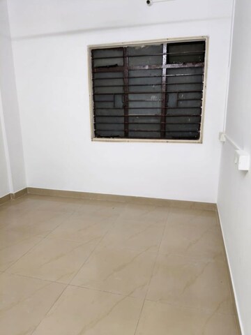 Room in 1 BHK Apartment at Shriram Nagar CHS, Aundh – for Rent