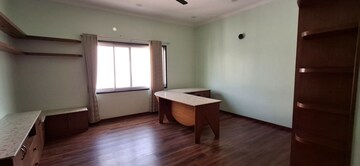 Room in 4 BHK Villa at Muppas Indraprastha, Tellapur – for Rent