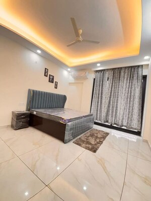 Living Room in 3 BHK Apartment at Sector 18 – for Rent