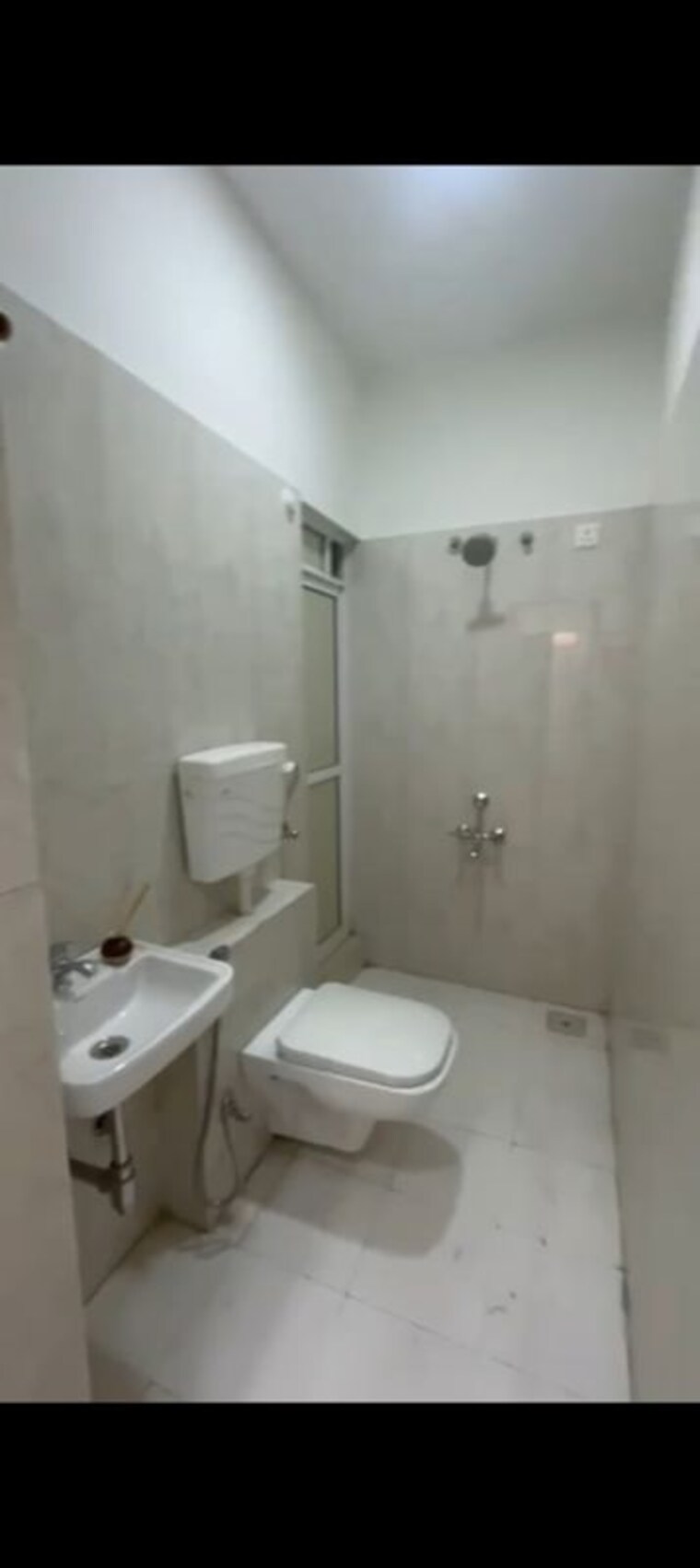 Bathroom, puranik-rumah-bali 2 Bedroom 630 Sq.Ft. Apartment In Ghodbunder Road Thane 9979088