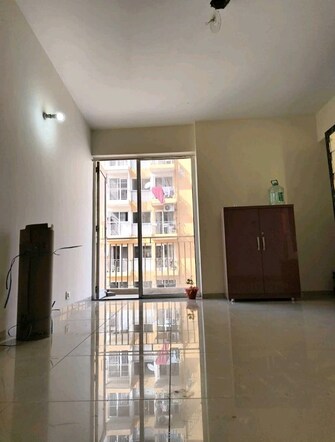3 BHK 1049 Sq.Ft. Apartment in Wave Dream Homes