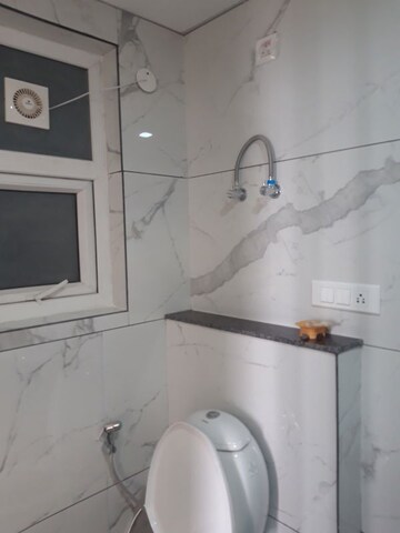 Bathroom in 3 BHK Apartment at Thakkarwal – for Rent