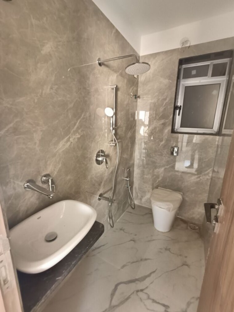 Bathroom, goregaon west 2 Bedroom 650 Sq.Ft. Apartment In Goregaon West Mumbai 9979101