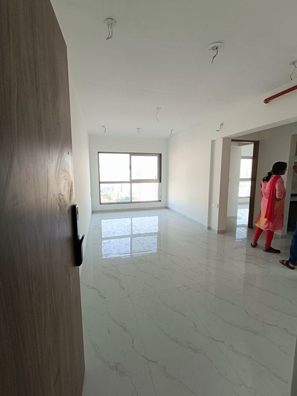 2 BHK Apartment For Rent in Goregaon West