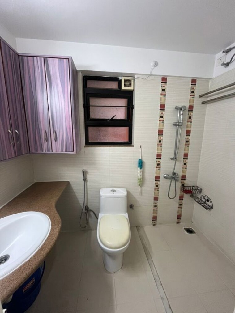 Bathroom, clover-acropolis 2 Bedroom 1430 Sq.Ft. Apartment In Viman Nagar Pune 9508504