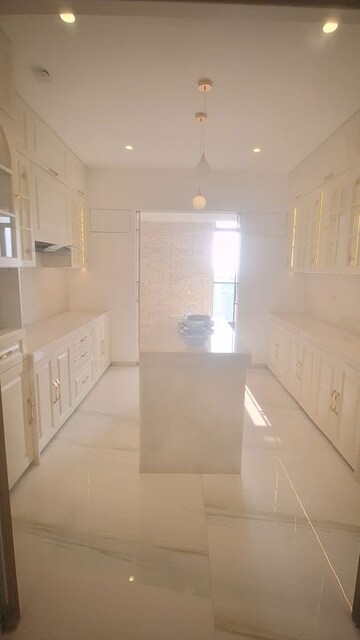 Bathroom in 3 BHK Apartment at DLH Signature, Bandra West – for Sale