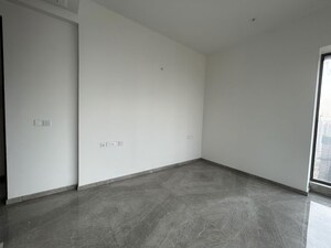 Room in 3 BHK Apartment at Prestige Jasdan Classic, Mahalaxmi – for Rent