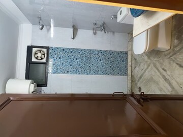 Bathroom in 2 BHK Builder Floor at RWA Apartments Sector 41, Sector 41 – for Rent