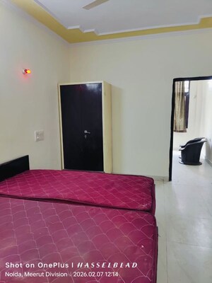 Room in 1 BHK Builder Floor at RWA Apartments Sector 52, Sector 52 – for Rent