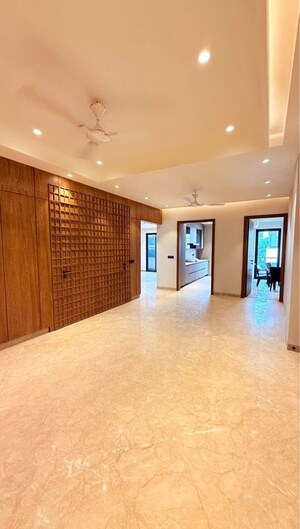 Room in 2 BHK Apartment at Sector 19 – for Rent