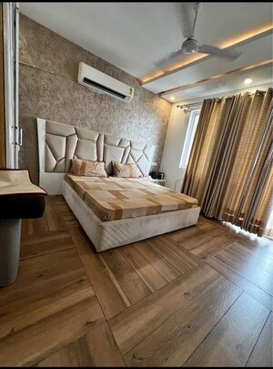 3 BHK Builder Floor For Rent in Chattarpur