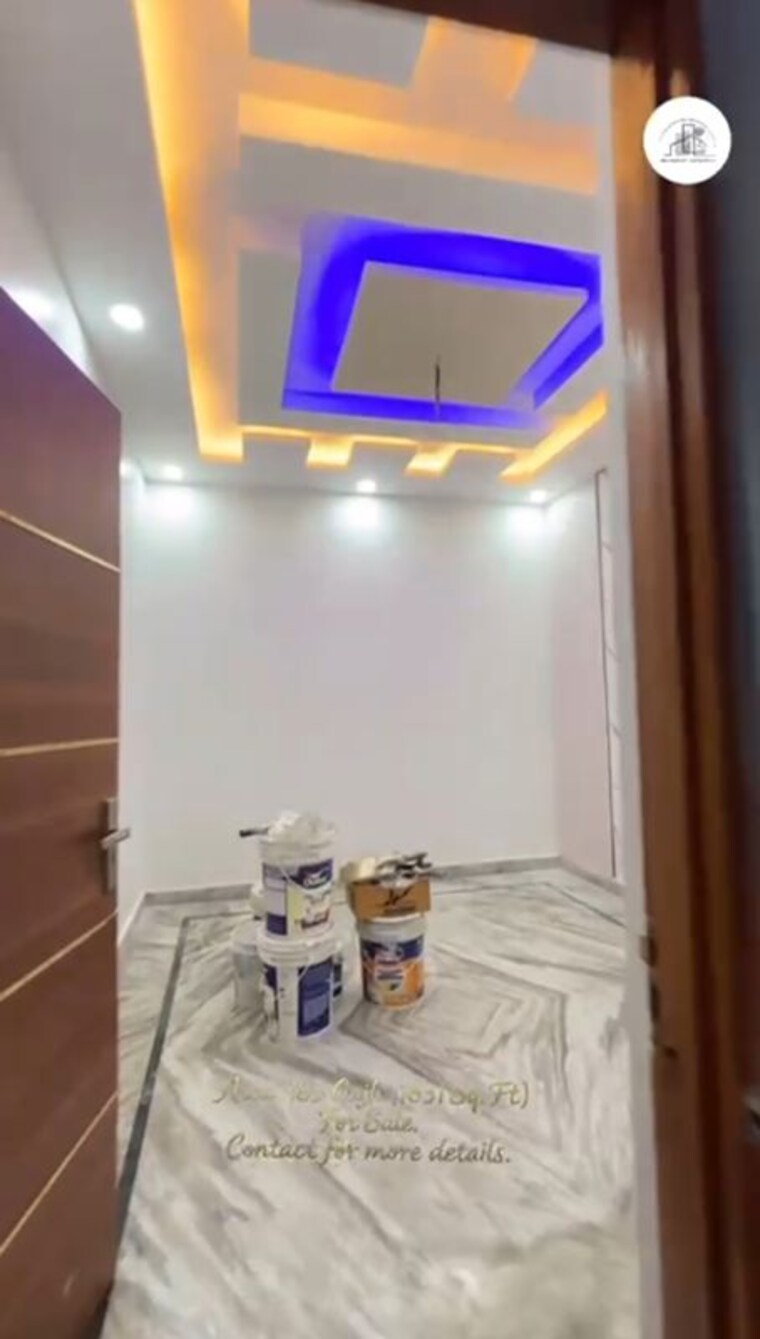 Room, shatabdi puram 5 Bedroom 189 Sq.Yd. Independent House In Shatabdi Puram Ghaziabad 9979179