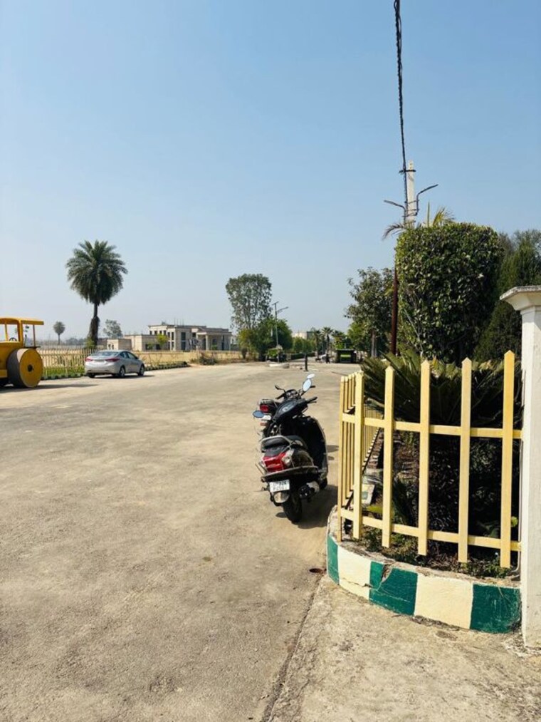 Exterior View, swaraaj-the-villagio  20000 Sq.Ft. Plot In Mohanlalganj Lucknow 9979187