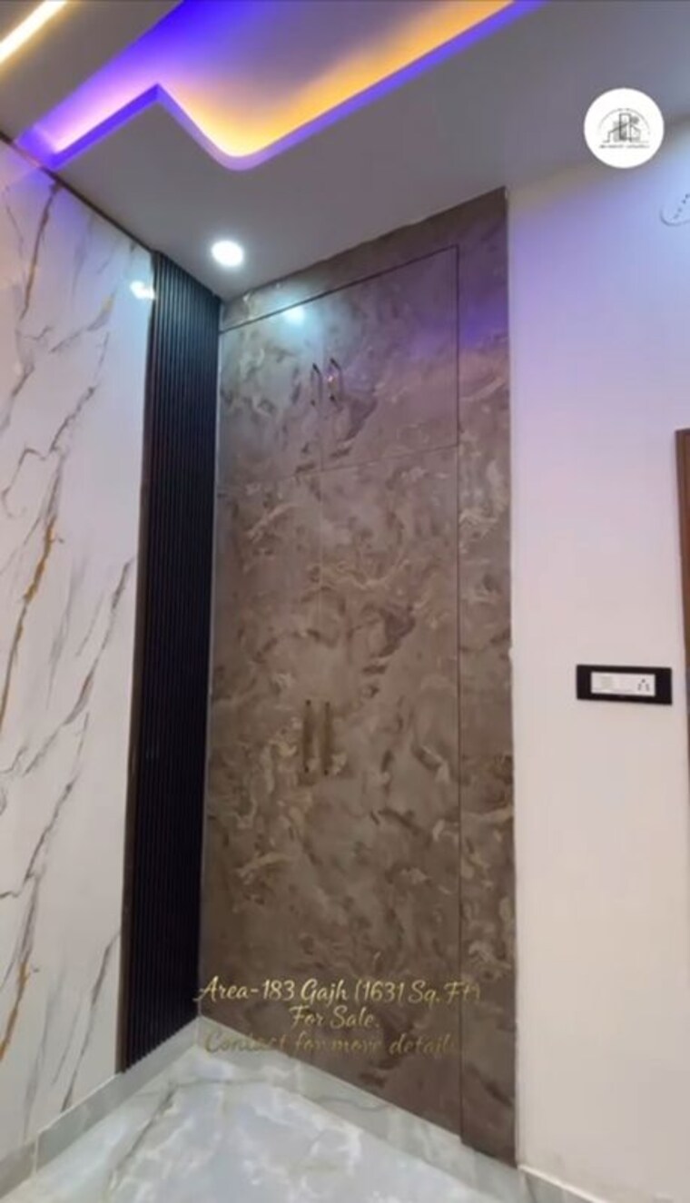 Room, shatabdi puram 5 Bedroom 189 Sq.Yd. Independent House In Shatabdi Puram Ghaziabad 9979189