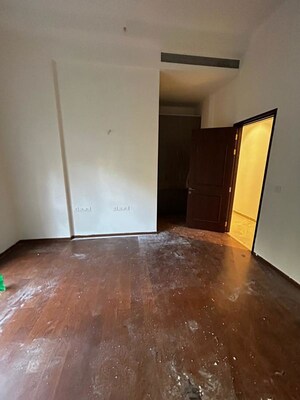 Room in 4 BHK Apartment at Prestige Leela Residency, Kodihalli – for Rent