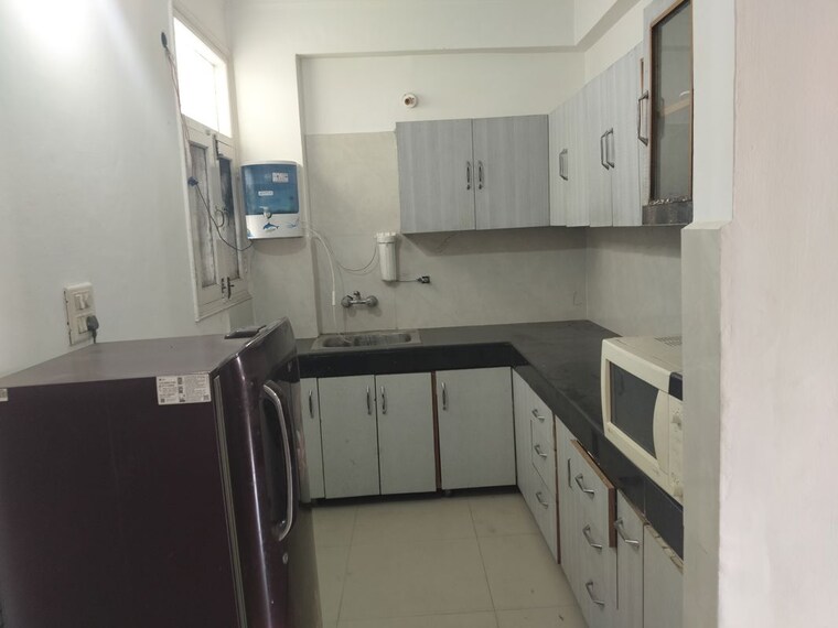 Kitchen, penta-homes 2 Bedroom 1300 Sq.Ft. Apartment In Vip Road Zirakpur 9979214