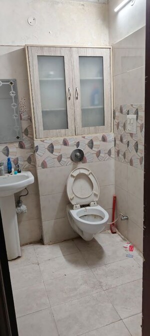 Bathroom in 2 BHK Apartment at Mona Greens, Ghazipur – for Rent