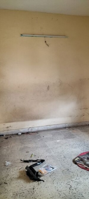 Room in 3 BHK Independent House at Sector Swarn Nagri – for Sale