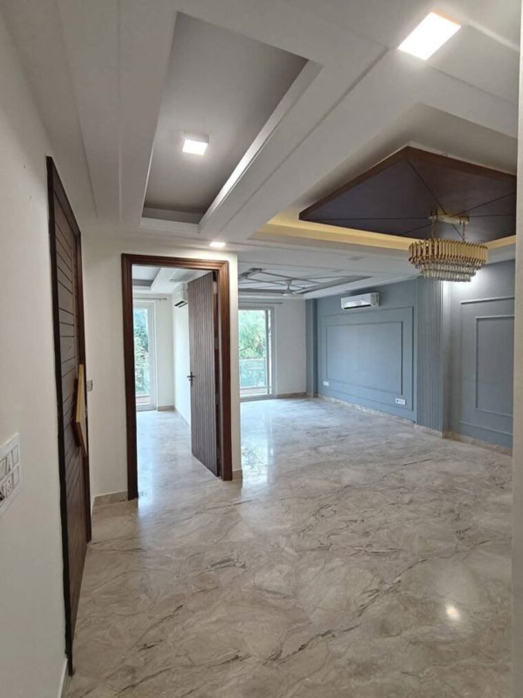 Room, ambience-mall 1.5 Bedroom 990 Sq.Ft. Apartment In Sector 24 Gurgaon 9979240