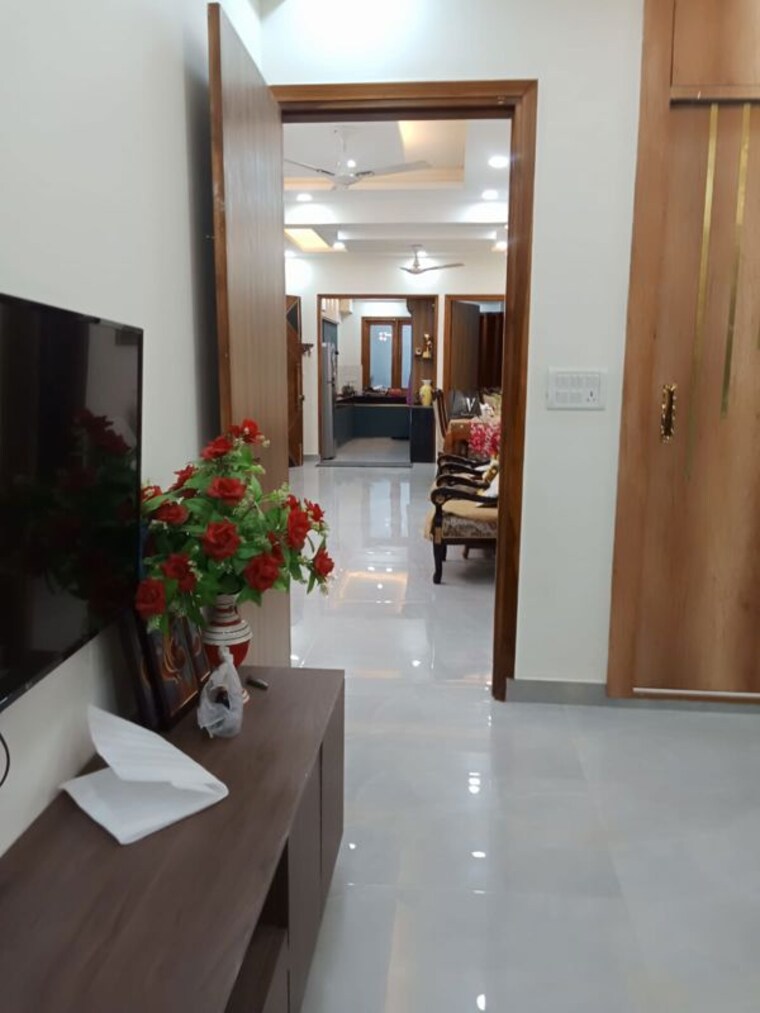 Master Bedroom, 3c-lotus-zing 3 Bedroom 1528 Sq.Ft. Apartment In Sector 168 Noida 9979244
