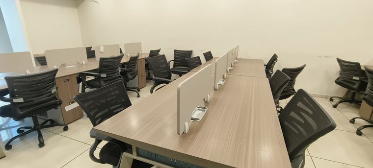 Team Area, bhoomi-9-business-bay Commercial Office Space 1400 Sq.Ft. In Malad West Mumbai 9979254