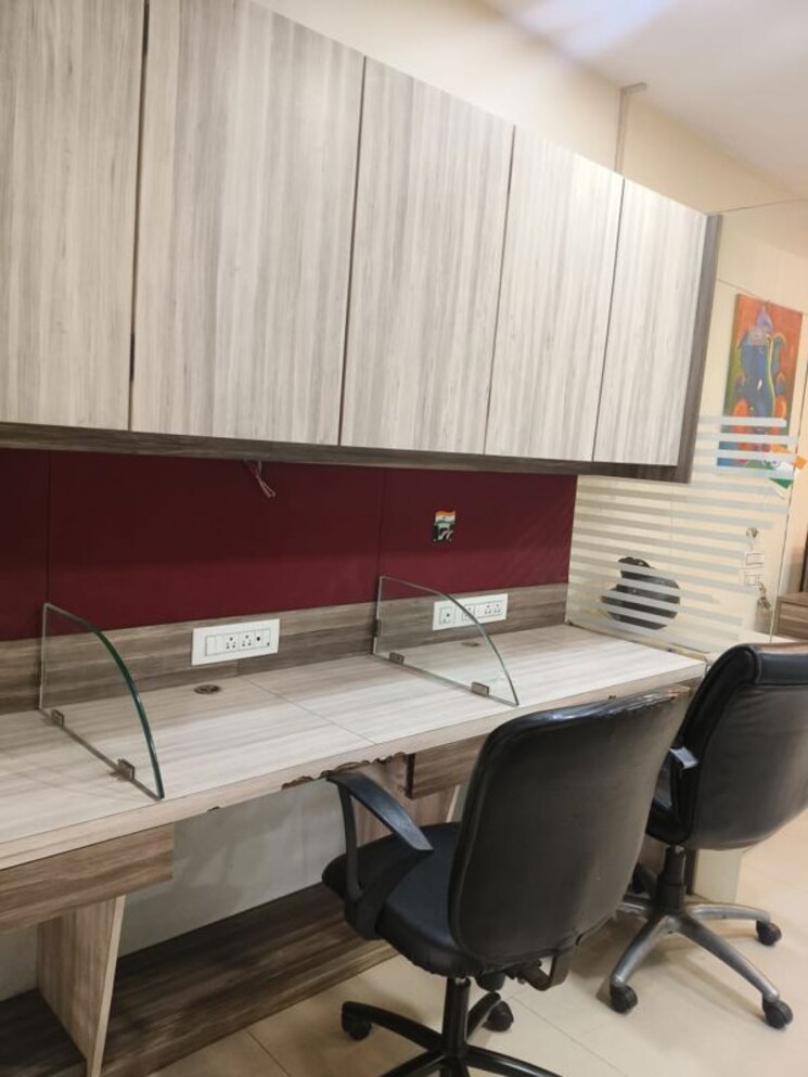 Team Area, corporate-corner-chs Commercial Office Space 600 Sq.Ft. In Malad West Mumbai 9979268